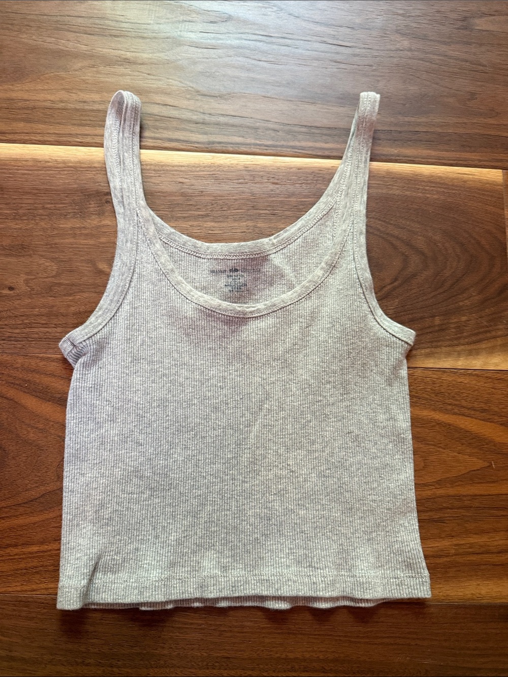 Brandy Melville Light Mauve Ribbed Scoop Tank